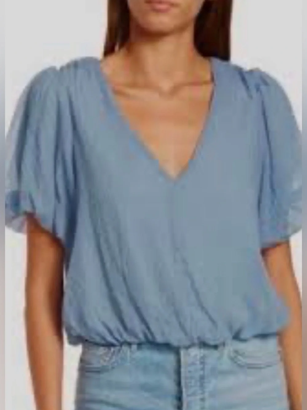 NWT ASTR Lavender Puff-Sleeve V-Neck Women's Top- M